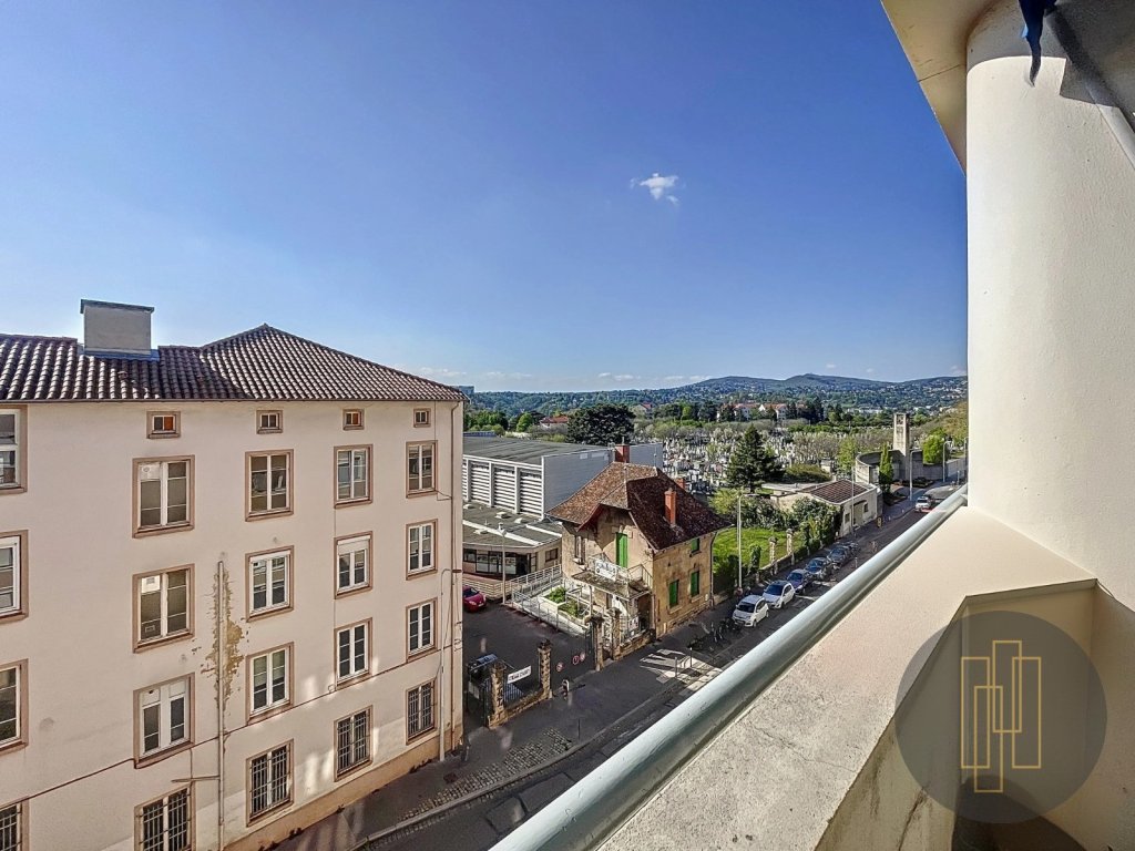 T3 A VENDRE - LYON 4EME ARRONDISSEMENT - 54.99 m2 - 199 000 €