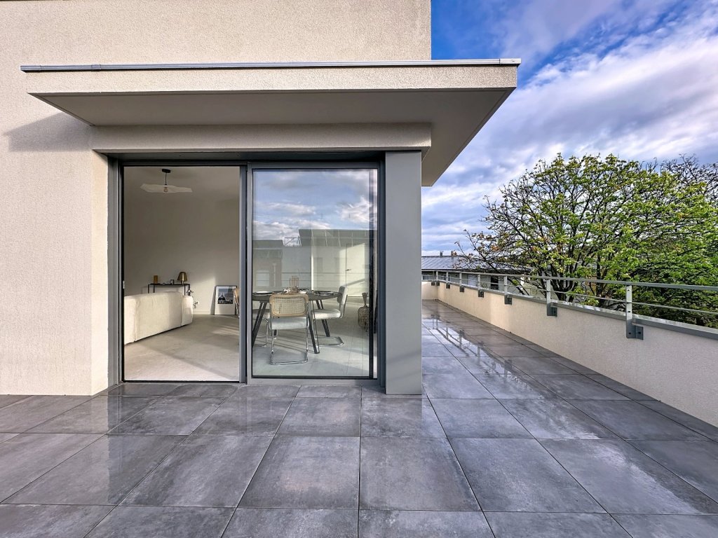 APPARTEMENT T4 A VENDRE - FRANCHEVILLE - 96.07 m2 - 645 000 €